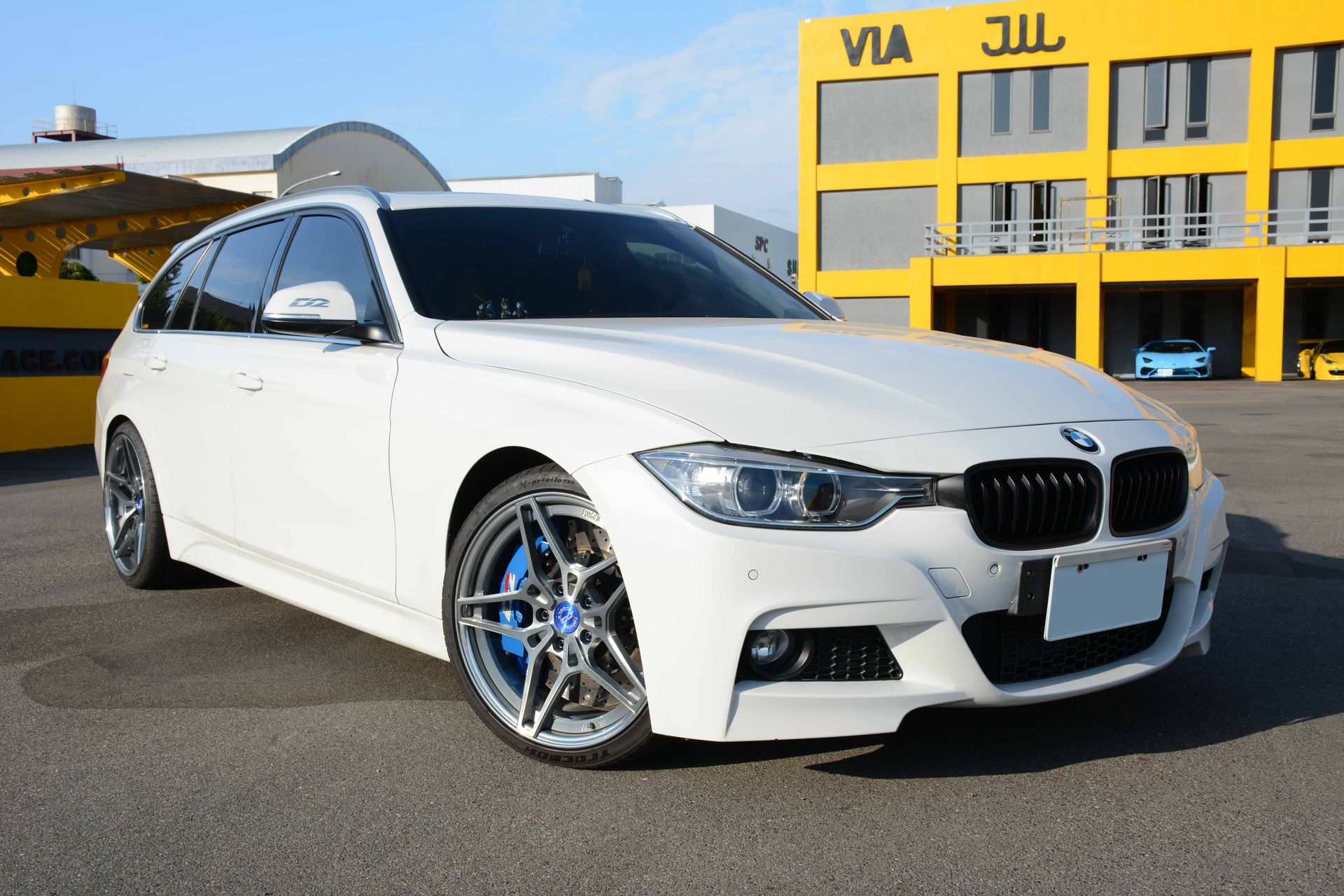 Customer car on TW Racing forged wheels 83 of 89