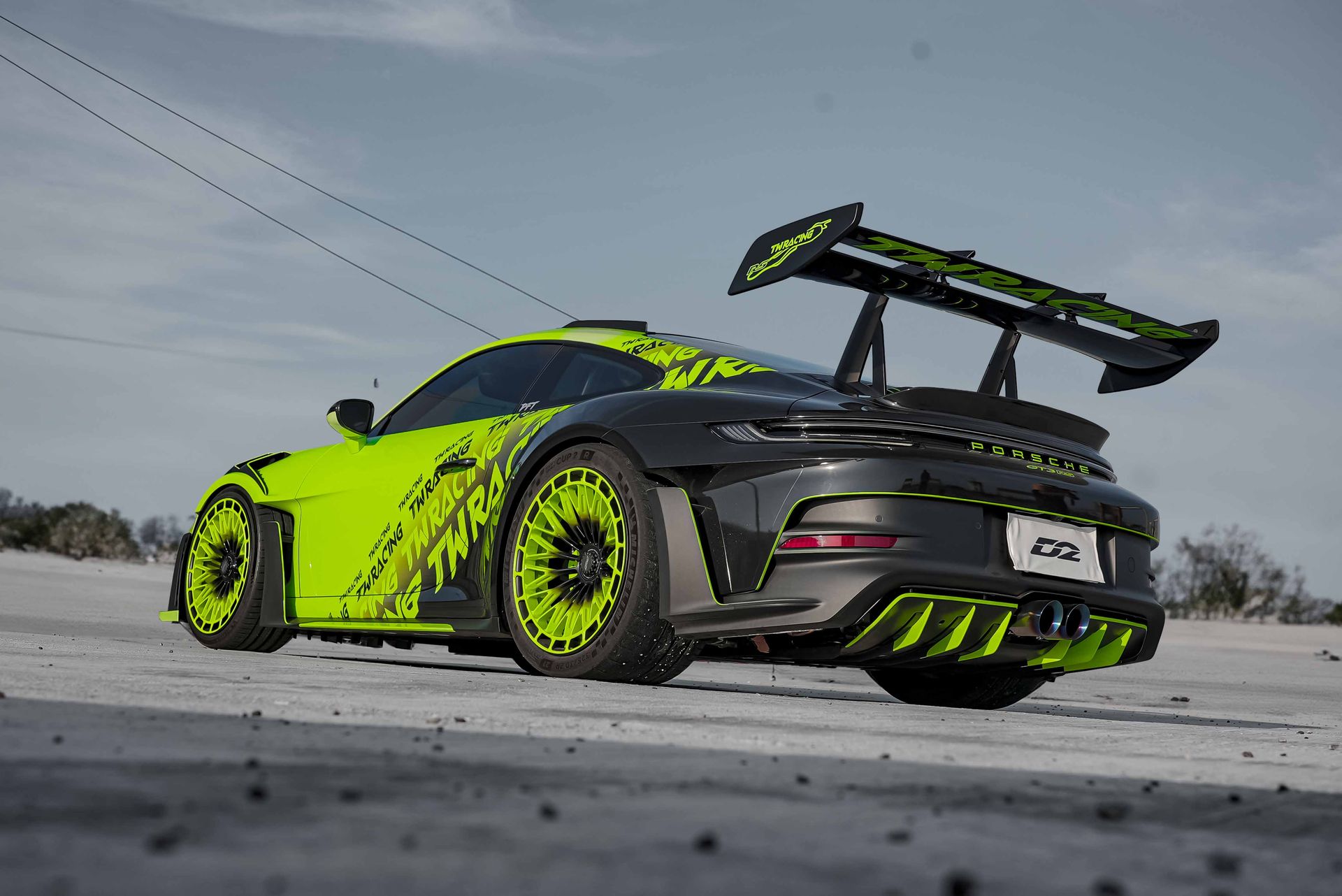 Car with SN series wheels (12 of 39)