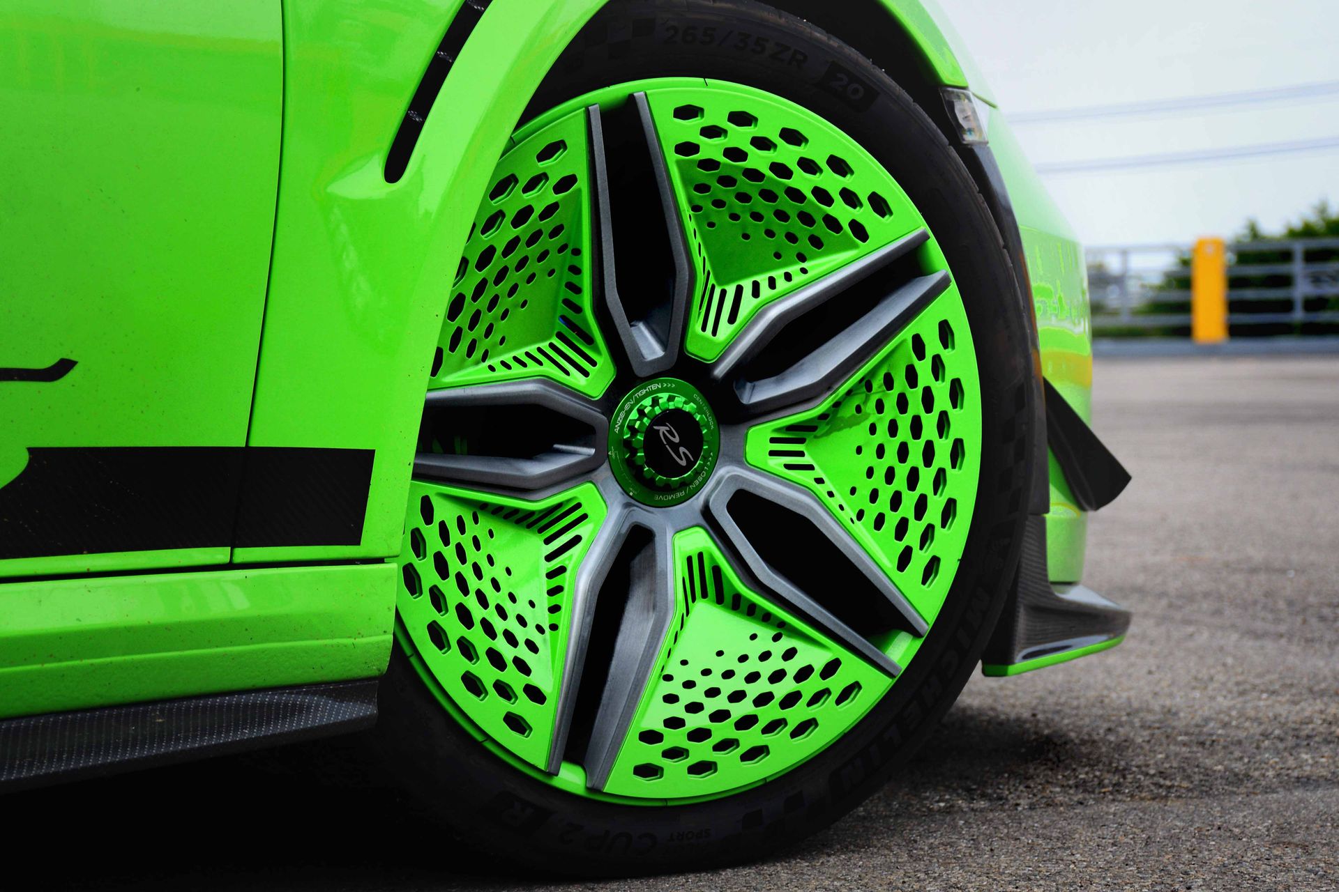 Car with SN series wheels (26 of 39)